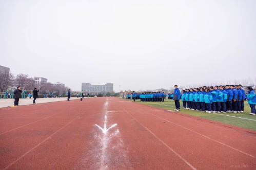 201912【强健体魄 淬炼精神——阜阳五中举行高一 高二年级跑操比】颍州晚报 阜阳日报 阜阳发布 特约摄影记者 凡伟 18844908911_conew1.jpg