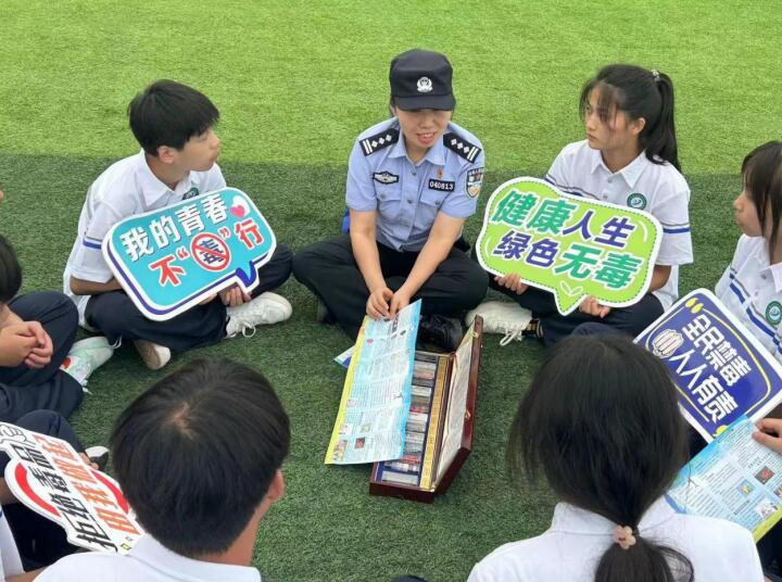 禁毒进校园。阜阳市颍东区委宣传部供图