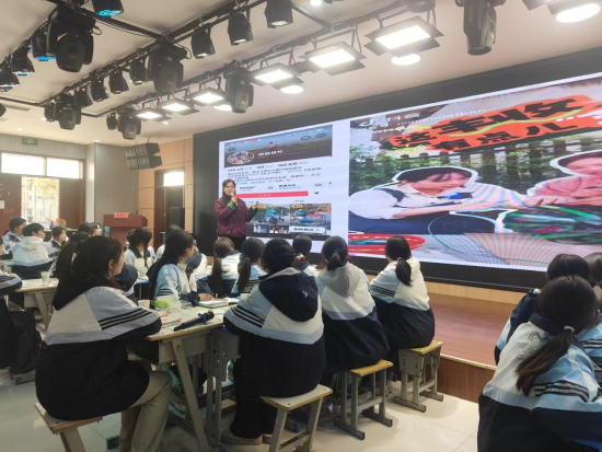 1763690697503557.png 3d46de8e-6b0a-4cc2-885f-5f0b41b035f9.png